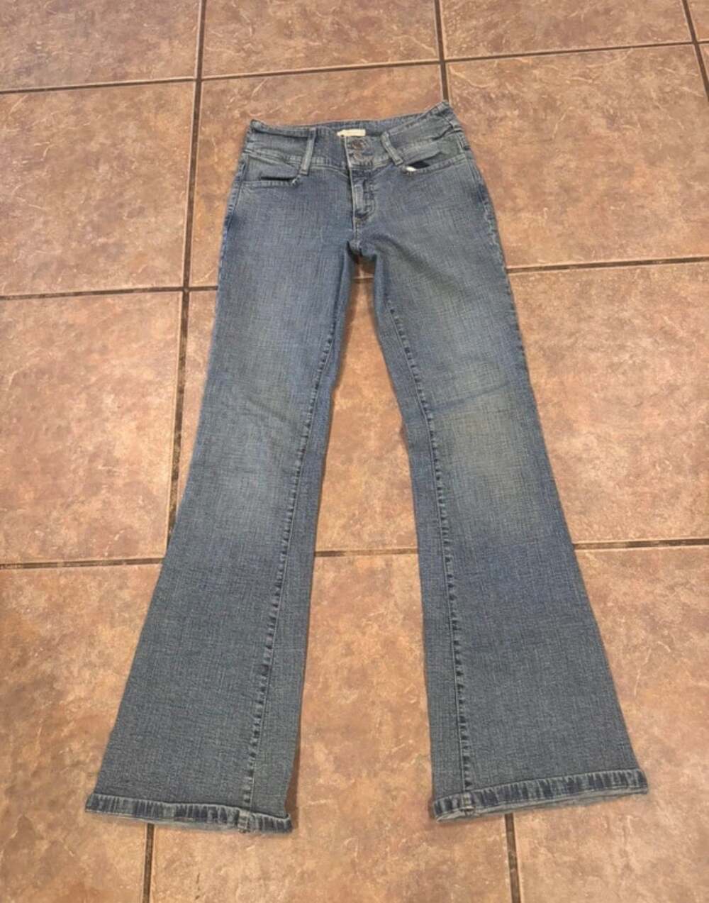 Forever 21 Vintage Y2K Double Button Low Rise Flare Jeans Size 5